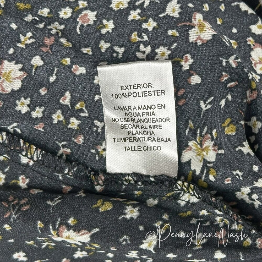 Flawless Floral Smocked Peplum Top Small S Black - Picture 7 of 10